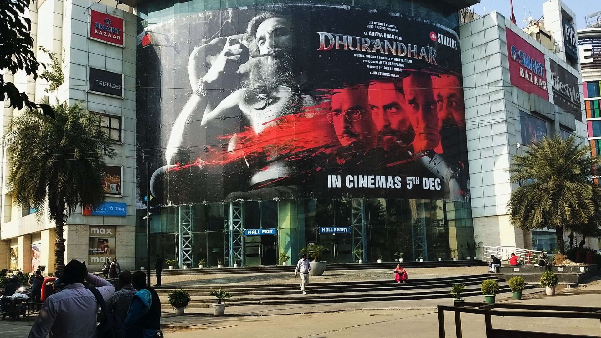 Dhurandhar’s Retail Domination: Bringing Cinematic Buzz to Malls and Theatres